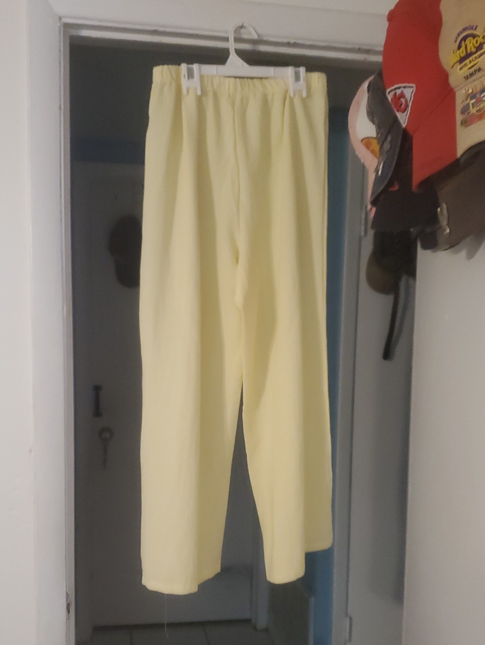 Lightweight Elastic-Waist Yellow Pants. New